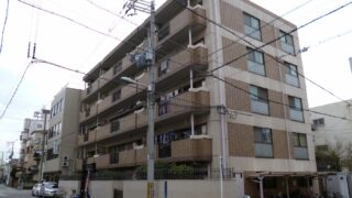 ラーク山坂２０２号室（２ＬＤＫ）　